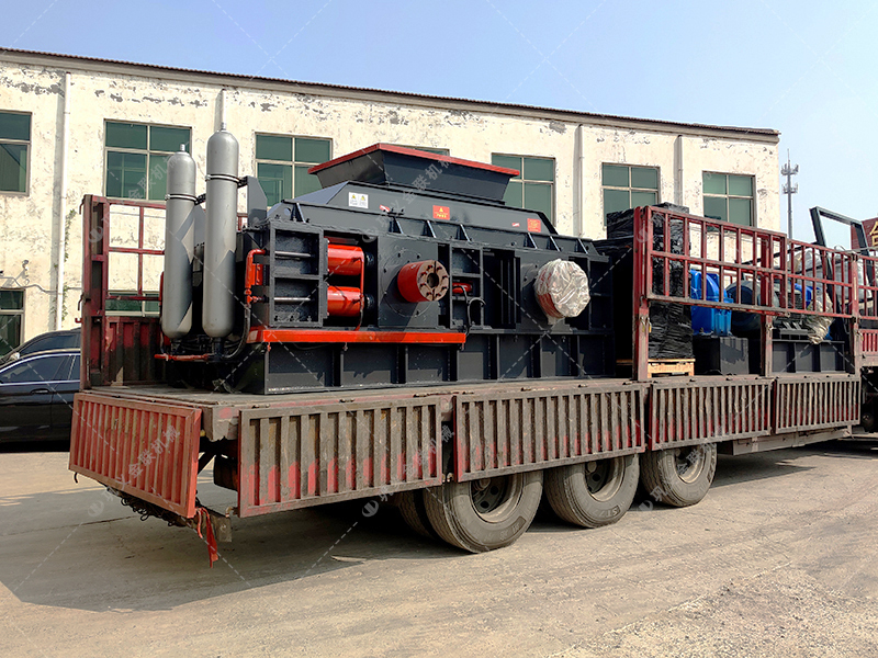 金聯(lián)機(jī)械生產(chǎn)的1510液壓對(duì)輥制砂機(jī)怎么樣？附現(xiàn)場(chǎng)案例