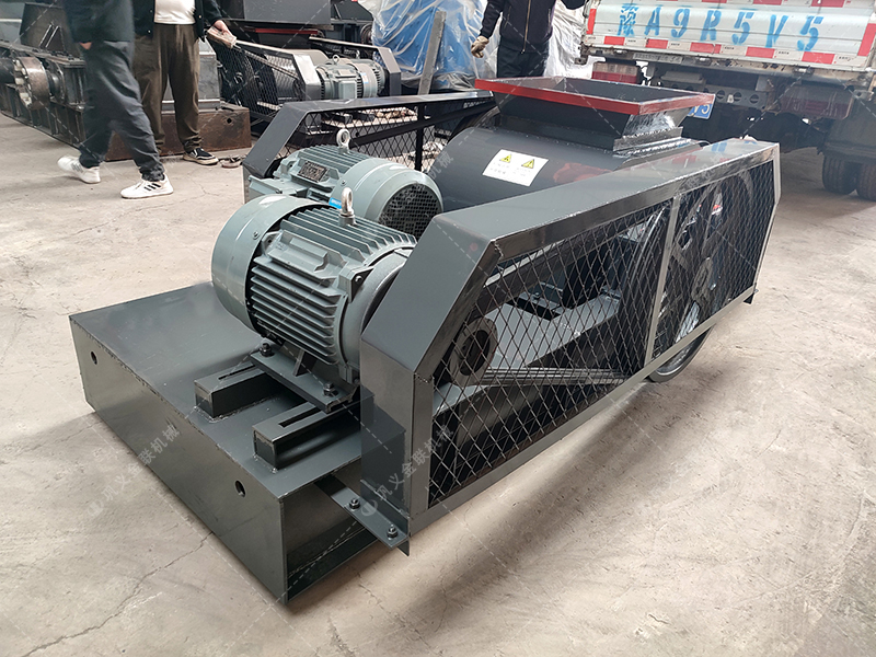 雙齒輥破碎機，如何解決大塊物料破碎的困擾？