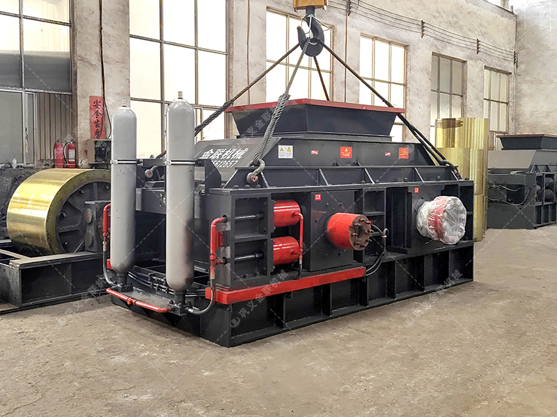 礦用液壓對輥制砂機如何實現(xiàn)砂石細碎與高產(chǎn)雙提升？